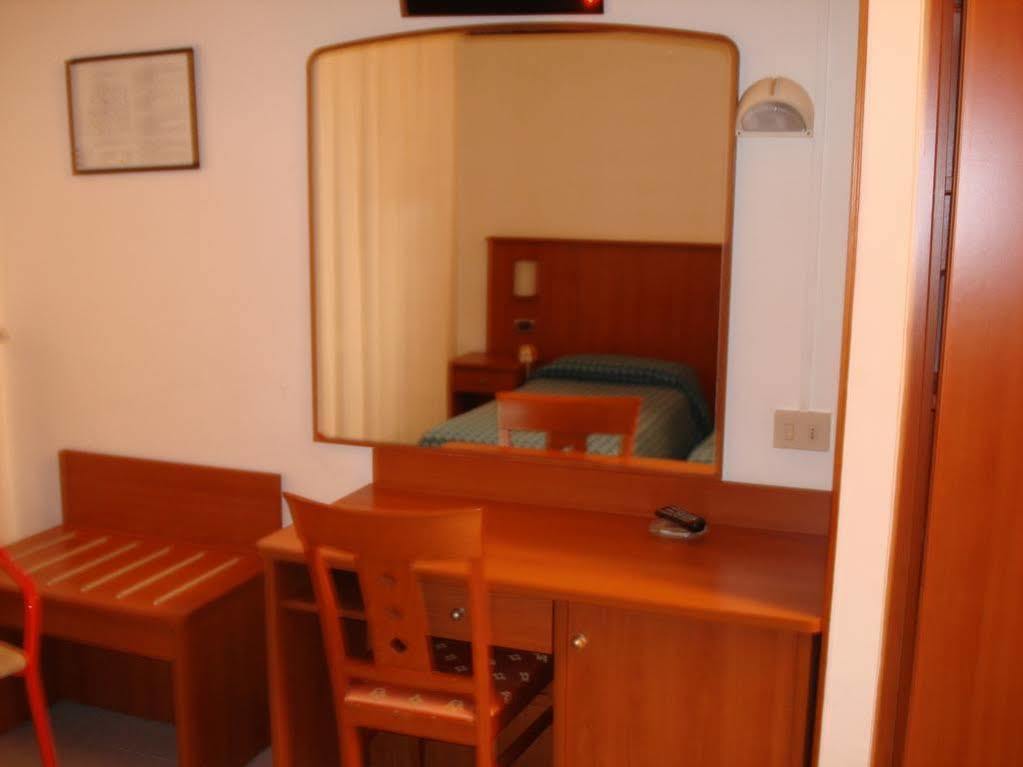 Hotel Aquilia Laigueglia Luaran gambar